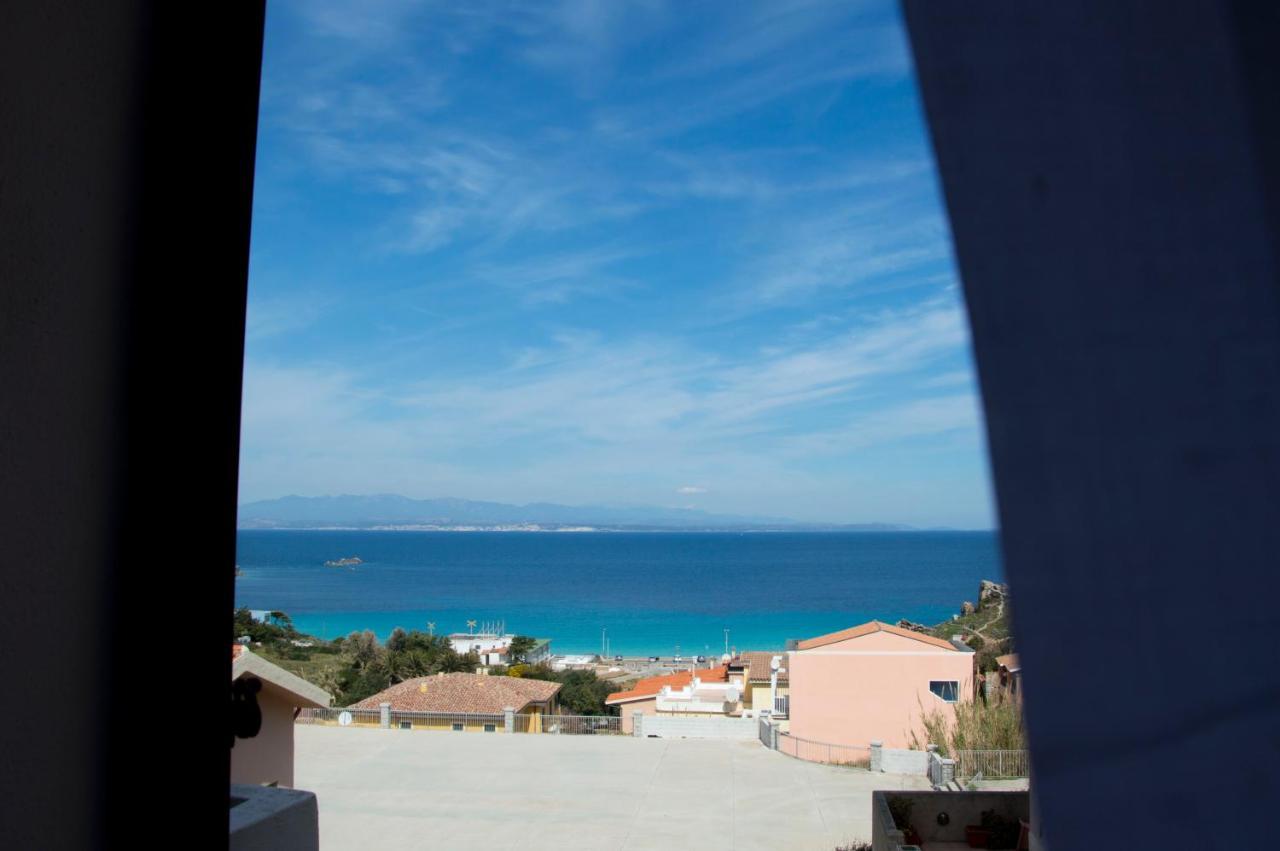 Bed and Breakfast Occhj A Mari Santa Teresa Gallura Exterior foto