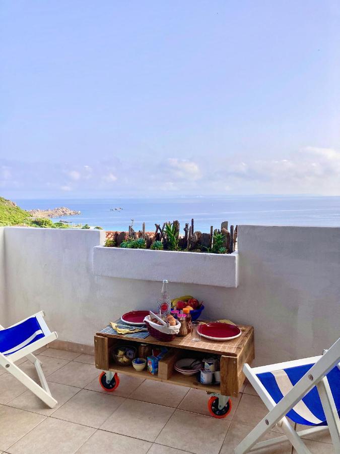 Bed and Breakfast Occhj A Mari Santa Teresa Gallura Exterior foto